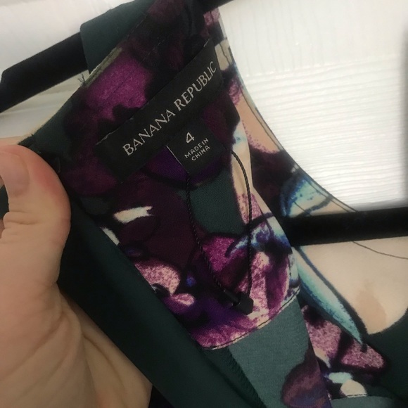 Banana Republic Floral Crepe Dress - Picture 6 of 7